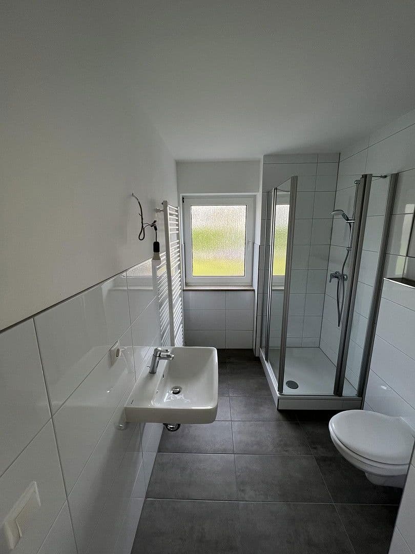 Pronájem bytu 2+1 53 m², Neuenweg 9, Bergisch Gladbach, Severní Porýní-Vestfálsko Pronájem bytu 2+1 53 m², Neuenweg 9, Bergisch Gladbach, Severní Porýní-Vestfálsko