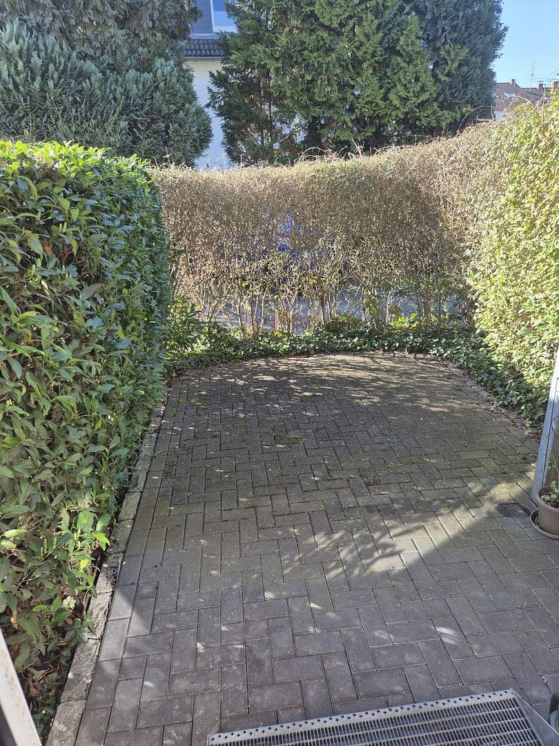 Pronájem bytu 2+1 53 m², Neuenweg 9, Bergisch Gladbach, Severní Porýní-Vestfálsko Pronájem bytu 2+1 53 m², Neuenweg 9, Bergisch Gladbach, Severní Porýní-Vestfálsko