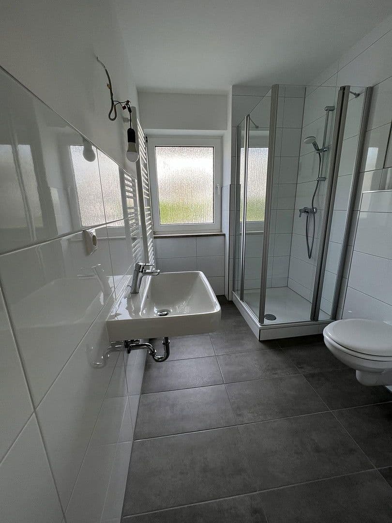 Pronájem bytu 2+1 53 m², Neuenweg 9, Bergisch Gladbach, Severní Porýní-Vestfálsko Pronájem bytu 2+1 53 m², Neuenweg 9, Bergisch Gladbach, Severní Porýní-Vestfálsko