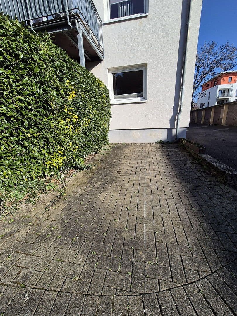 Pronájem bytu 2+1 53 m², Neuenweg 9, Bergisch Gladbach, Severní Porýní-Vestfálsko Pronájem bytu 2+1 53 m², Neuenweg 9, Bergisch Gladbach, Severní Porýní-Vestfálsko