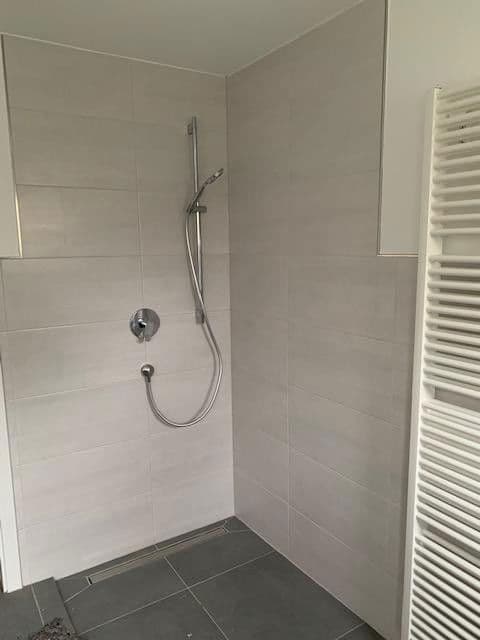 Pronájem bytu 3+1 100 m², Bruchsal, Bádensko-Württembersko Pronájem bytu 3+1 100 m², Bruchsal, Bádensko-Württembersko