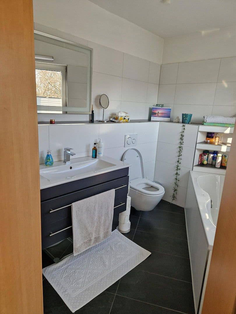 Pronájem bytu 3+kk 115 m², Auf der Körnerwiese, Frankfurt am Main, Hessen Pronájem bytu 3+kk 115 m², Auf der Körnerwiese, Frankfurt am Main, Hessen