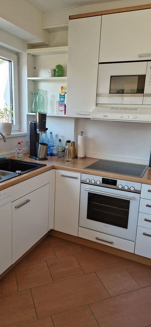 Pronájem bytu 3+kk 115 m², Auf der Körnerwiese, Frankfurt am Main, Hessen Pronájem bytu 3+kk 115 m², Auf der Körnerwiese, Frankfurt am Main, Hessen