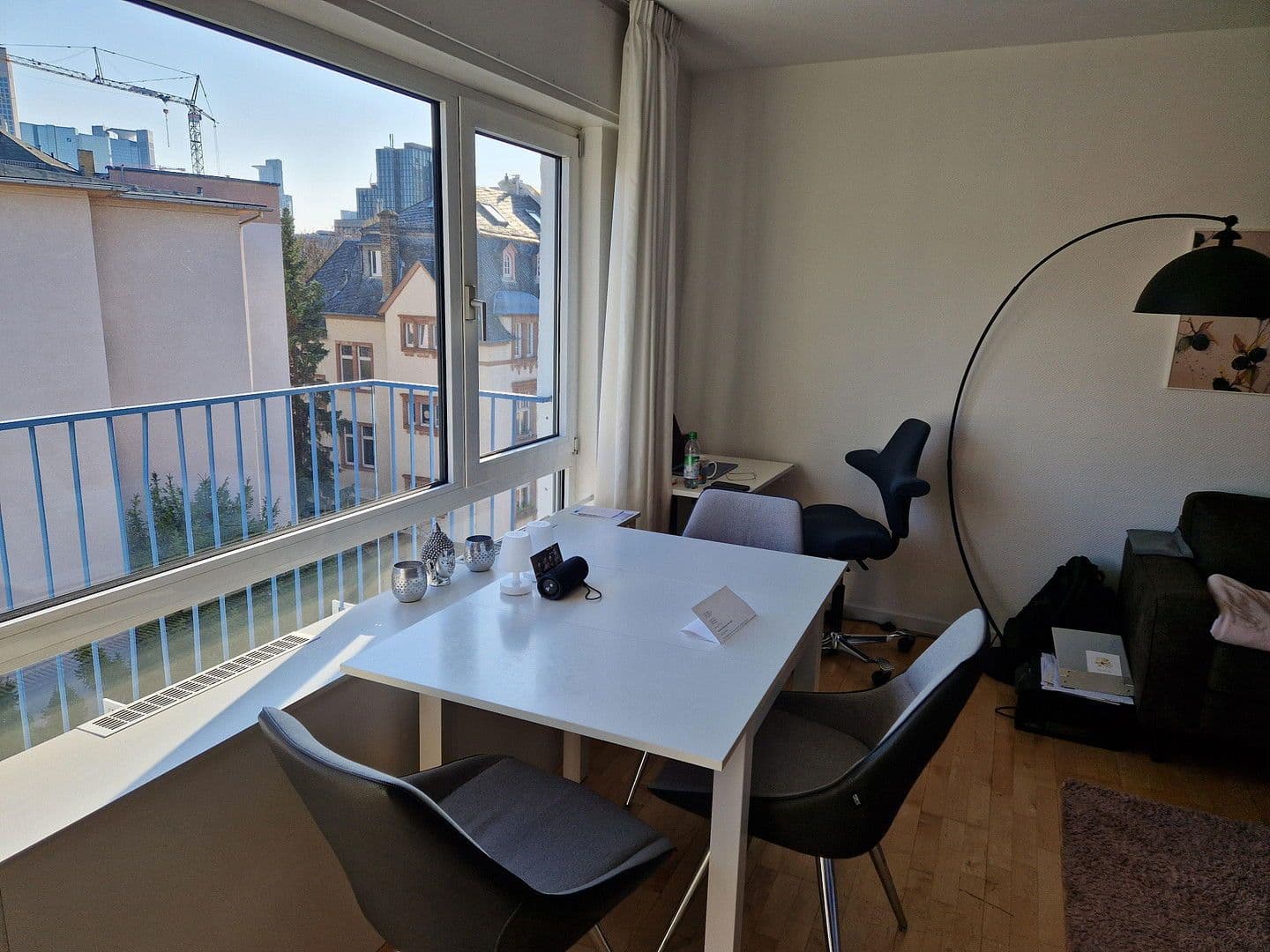 Pronájem bytu 3+kk 115 m², Auf der Körnerwiese, Frankfurt am Main, Hessen Pronájem bytu 3+kk 115 m², Auf der Körnerwiese, Frankfurt am Main, Hessen