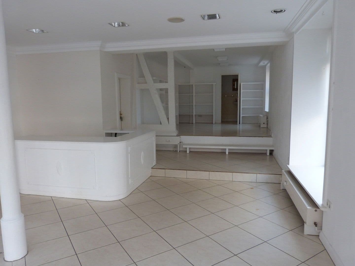 Pronájem nebytového prostoru 120 m², Hannoversche Neustadt 3, Burgdorf, Dolní Sasko Pronájem nebytového prostoru 120 m², Hannoversche Neustadt 3, Burgdorf, Dolní Sasko