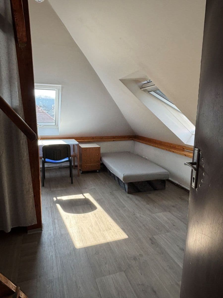 Pronájem bytu 3+1 100 m², Braškovská, Praha, Praha Pronájem bytu 3+1 100 m², Braškovská, Praha, Praha