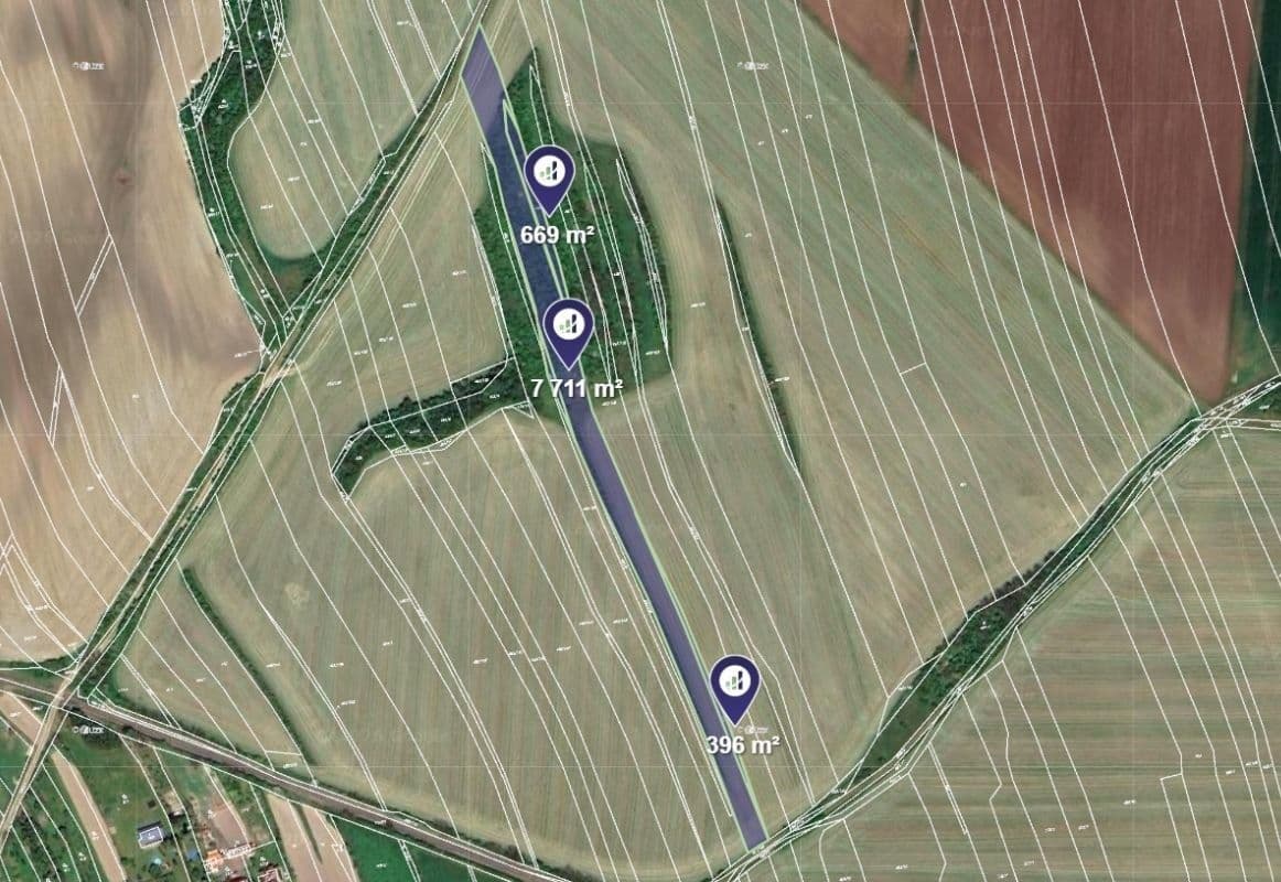 Prodej pozemku 16.851 m², Žabovřesky nad Ohří, Ústecký kraj Prodej pozemku 16.851 m², Žabovřesky nad Ohří, Ústecký kraj