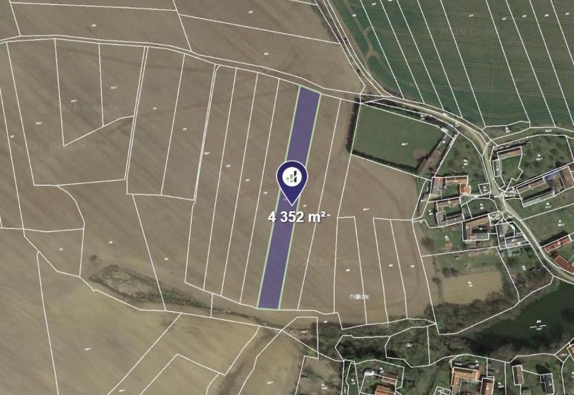 Prodej pozemku 4.352 m², Mladá Vožice, Jihočeský kraj Prodej pozemku 4.352 m², Mladá Vožice, Jihočeský kraj