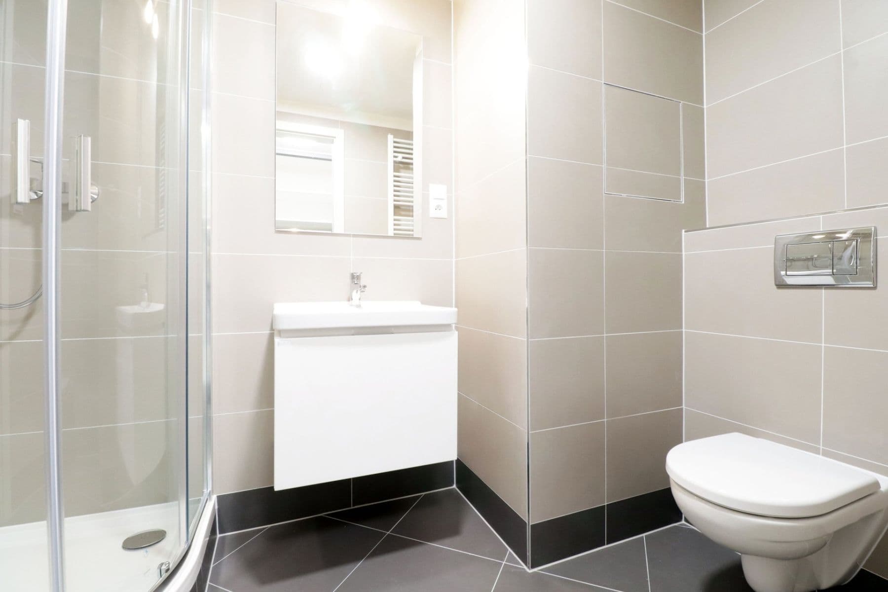 Pronájem bytu 1+kk 30 m², U Radosti, Praha, Praha Pronájem bytu 1+kk 30 m², U Radosti, Praha, Praha