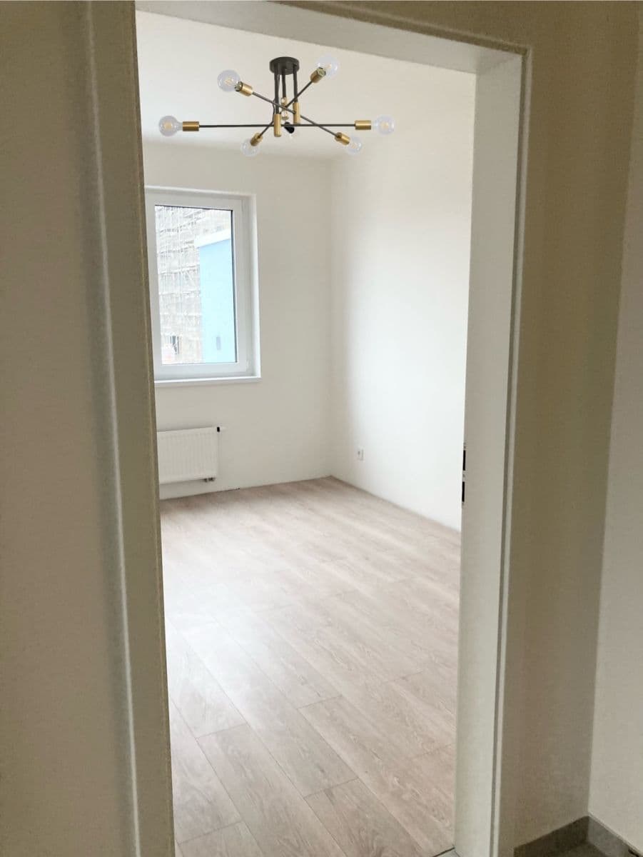 Prodej bytu 2+kk 45 m², U Továren, Praha, Praha Prodej bytu 2+kk 45 m², U Továren, Praha, Praha