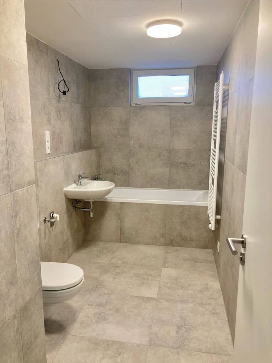 Prodej bytu 2+kk 45 m², U Továren, Praha, Praha Prodej bytu 2+kk 45 m², U Továren, Praha, Praha