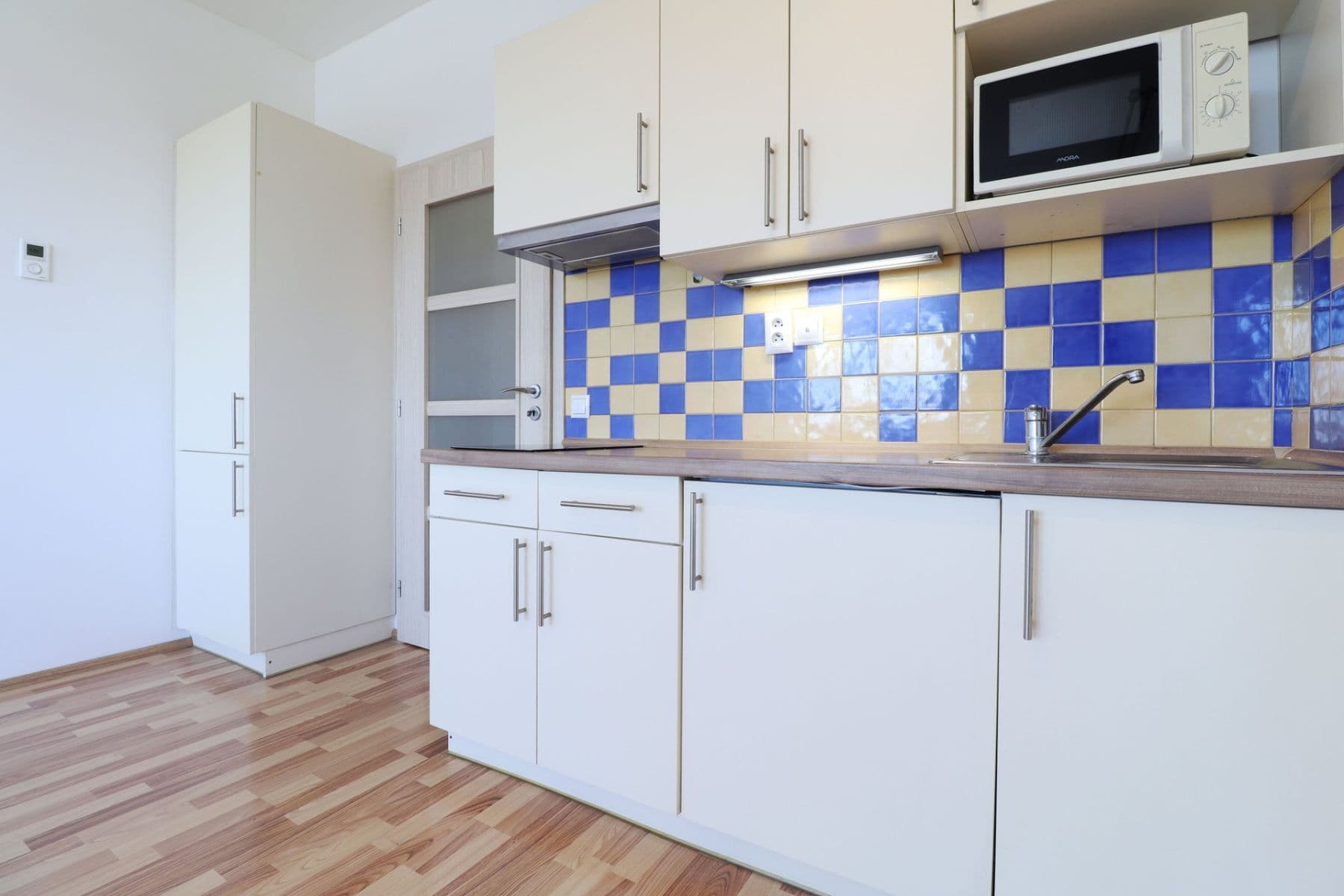 Pronájem bytu 1+kk 33 m², Freyova, Praha, Praha Pronájem bytu 1+kk 33 m², Freyova, Praha, Praha