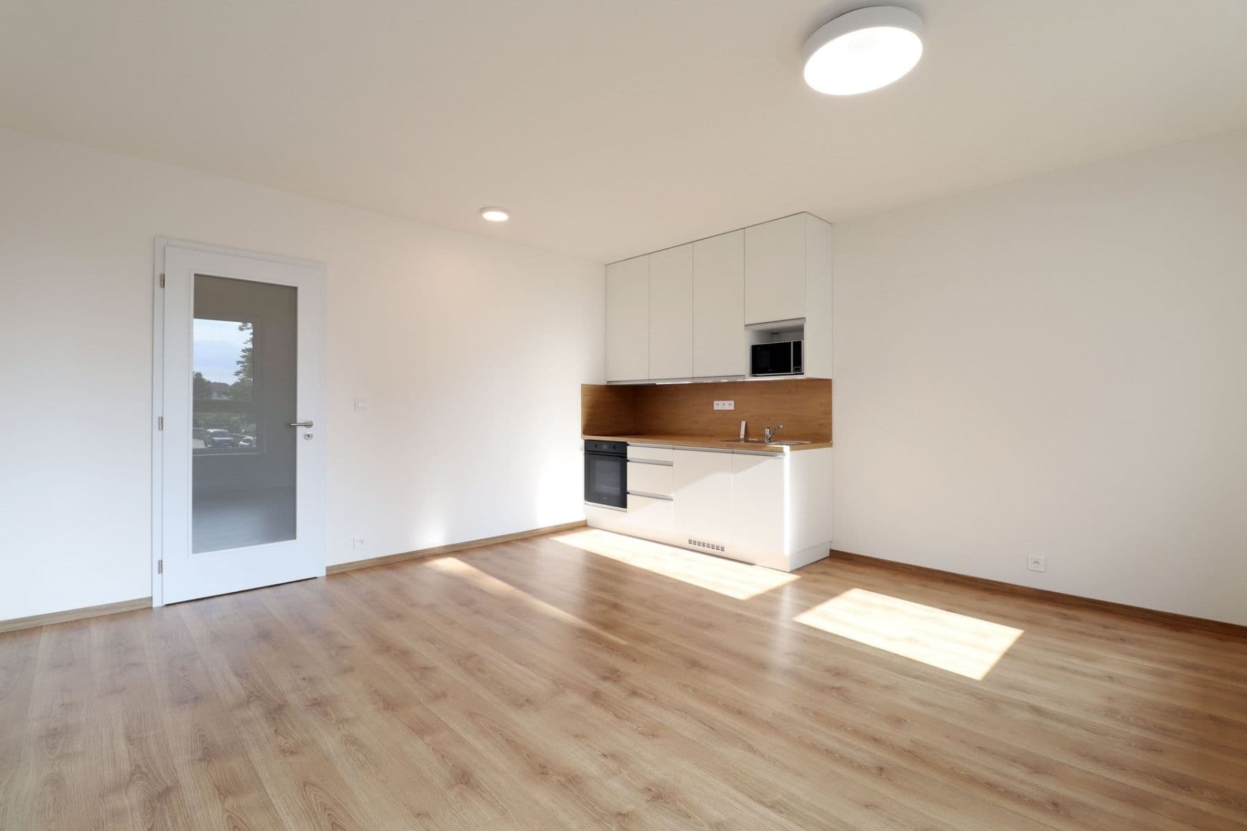 Pronájem bytu 1+kk 32 m², Oktábcových, Praha, Praha Pronájem bytu 1+kk 32 m², Oktábcových, Praha, Praha