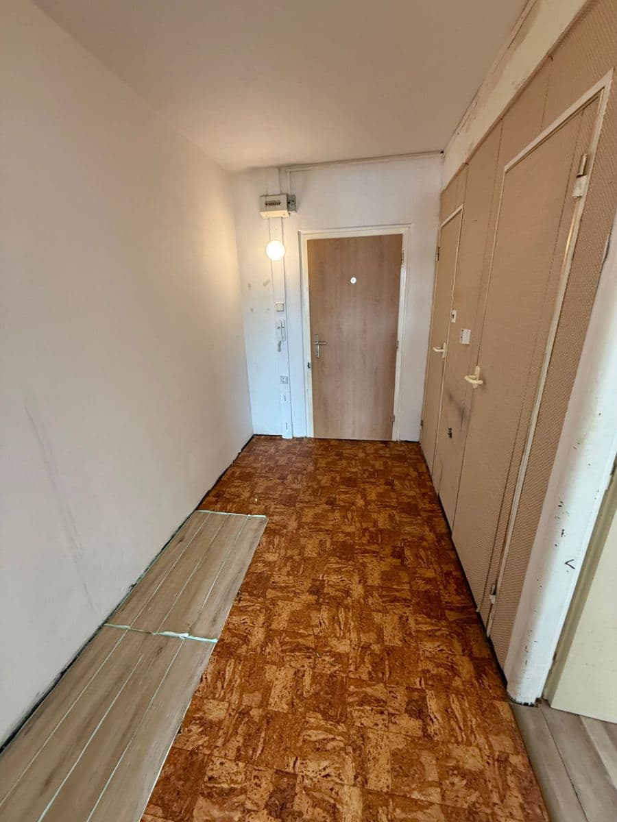 Prodej bytu 2+kk 47 m², Milánská, Praha, Praha Prodej bytu 2+kk 47 m², Milánská, Praha, Praha