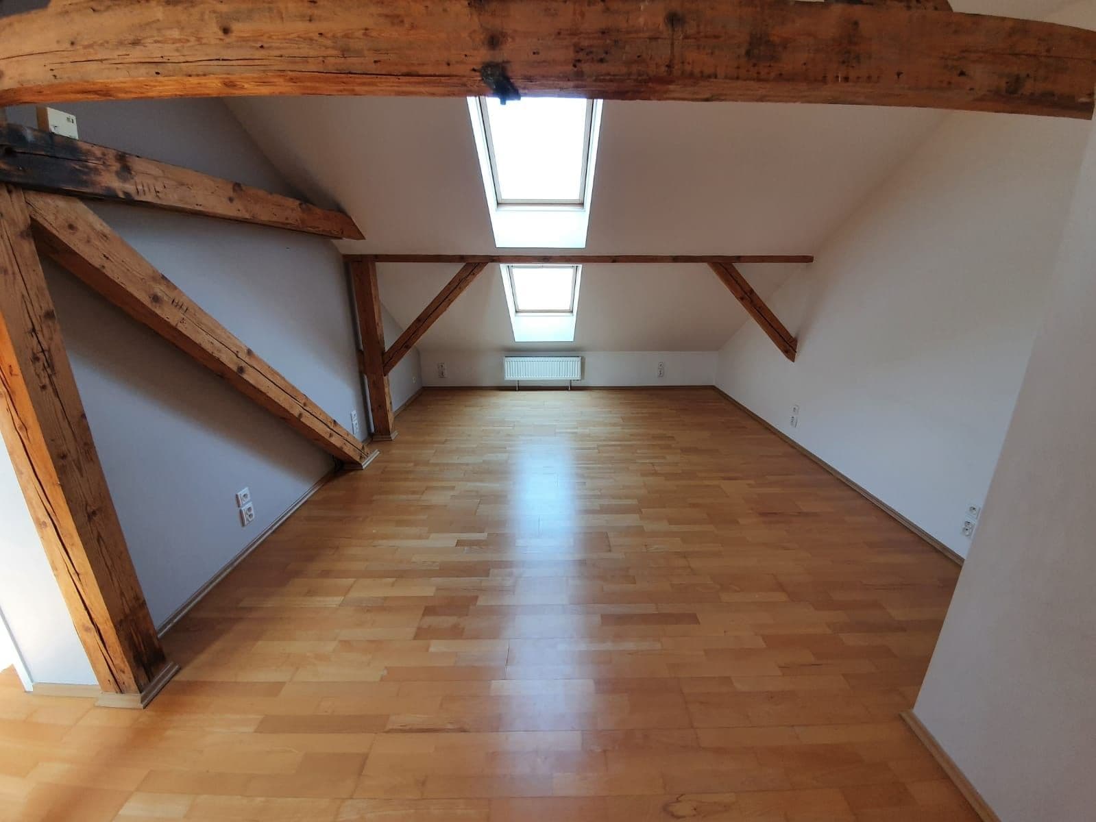 Pronájem bytu 3+kk 100 m², Lucemburská, Praha, Praha Pronájem bytu 3+kk 100 m², Lucemburská, Praha, Praha