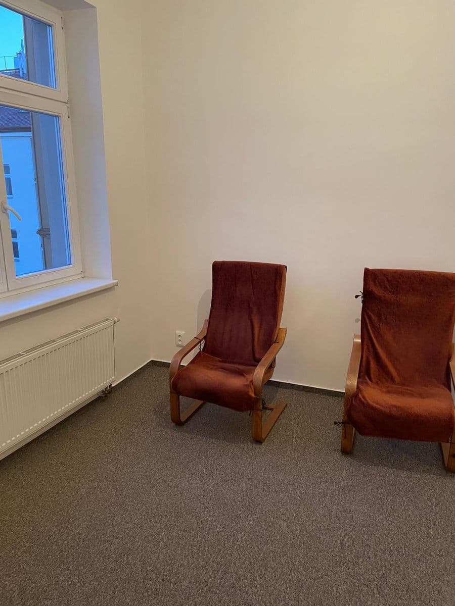 Pronájem bytu 2+kk 50 m², Lucemburská, Praha, Praha Pronájem bytu 2+kk 50 m², Lucemburská, Praha, Praha