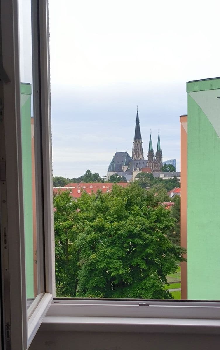 Pronájem bytu 1+1 32 m², Na Letné, Olomouc, Olomoucký kraj Pronájem bytu 1+1 32 m², Na Letné, Olomouc, Olomoucký kraj