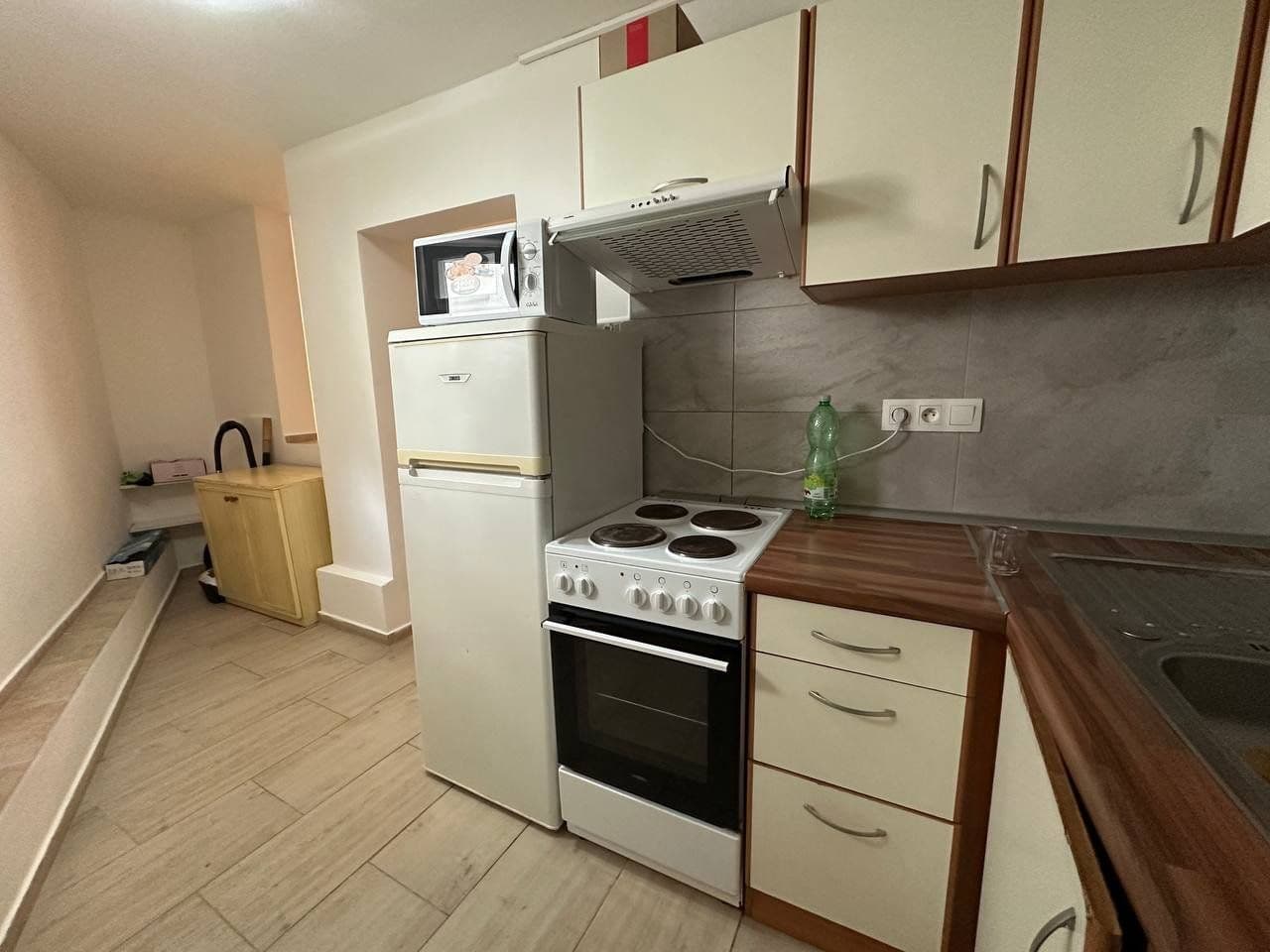 Pronájem bytu, Družstevní, Praha, Praha Pronájem bytu, Družstevní, Praha, Praha