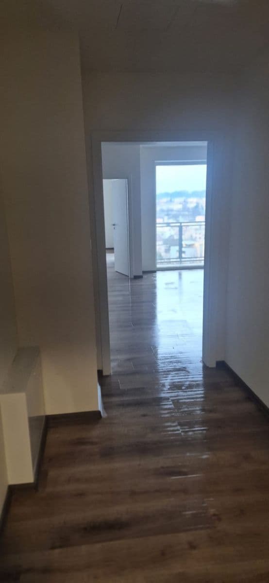 Pronájem bytu 2+kk 65 m², Okružní, Jihlava, Kraj Vysočina Pronájem bytu 2+kk 65 m², Okružní, Jihlava, Kraj Vysočina