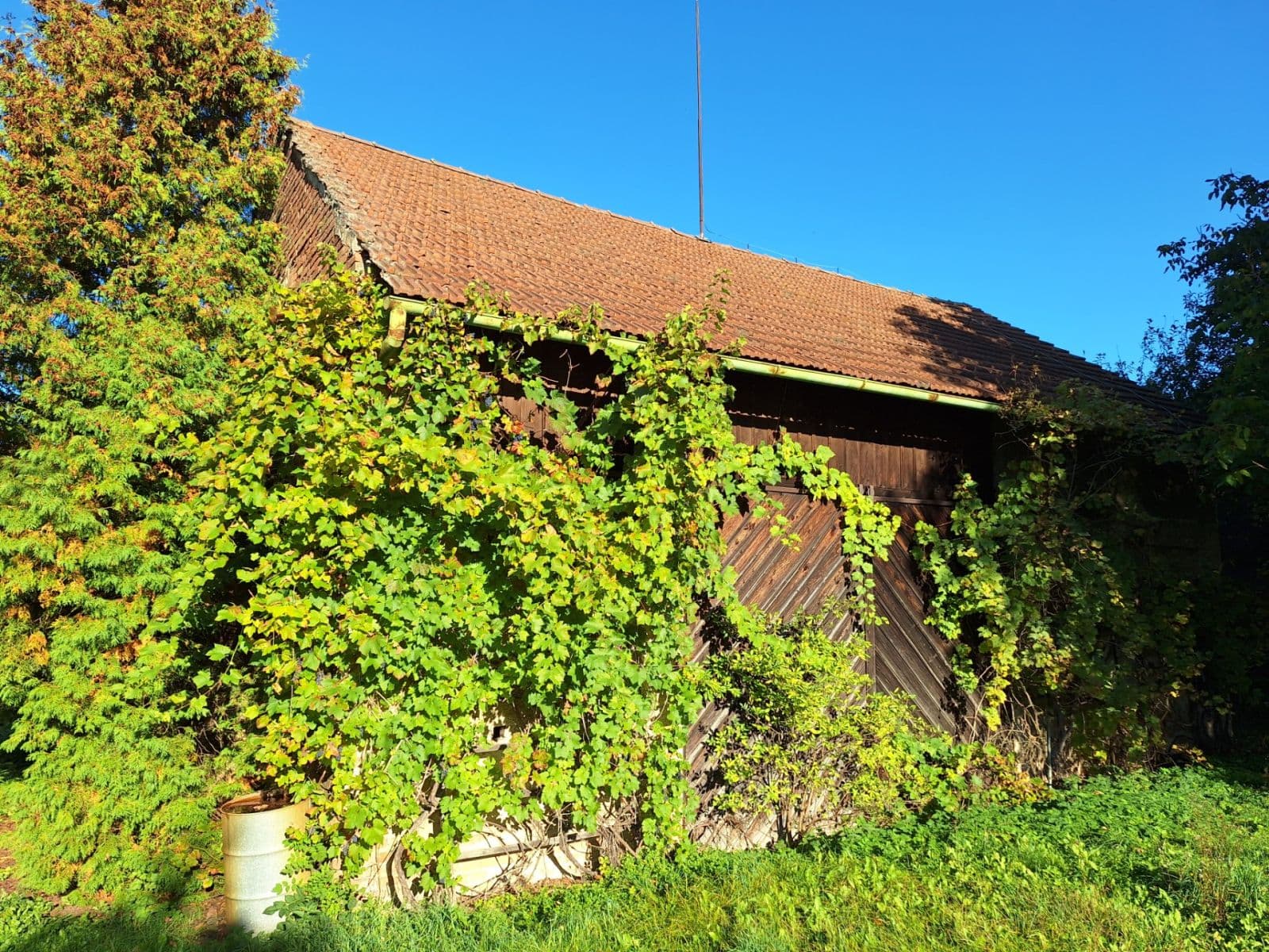 Prodej domu 145 m², pozemek 2.081 m², Mokré, Královéhradecký kraj Prodej domu 145 m², pozemek 2.081 m², Mokré, Královéhradecký kraj