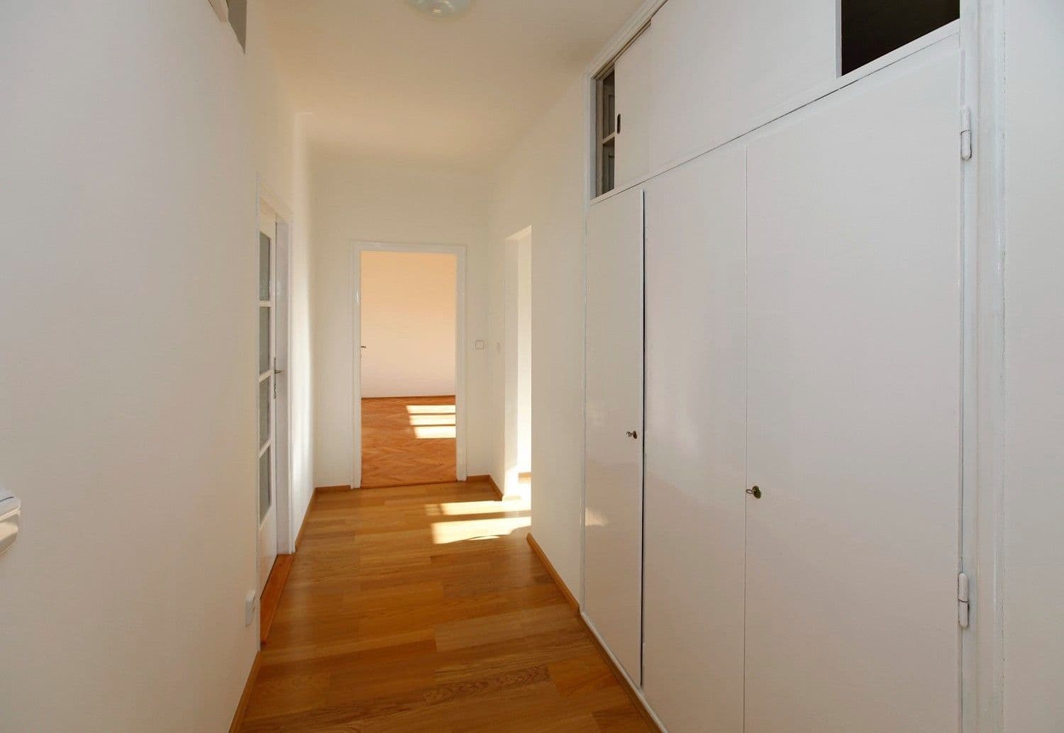 Pronájem bytu 3+1 76 m², Budějovická, Praha, Praha Pronájem bytu 3+1 76 m², Budějovická, Praha, Praha