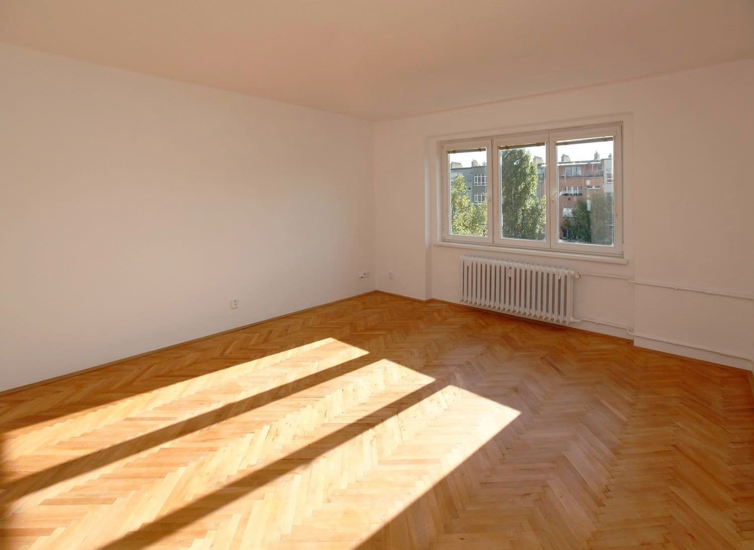 Pronájem bytu 3+1 76 m², Budějovická, Praha, Praha Pronájem bytu 3+1 76 m², Budějovická, Praha, Praha