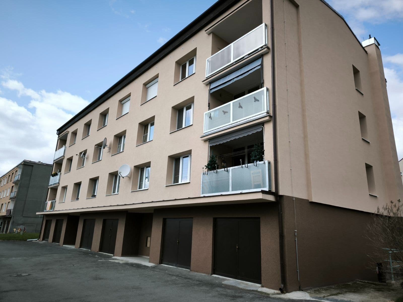 Prodej bytu 2+1 64 m², Krásný Dvůr, Ústecký kraj Prodej bytu 2+1 64 m², Krásný Dvůr, Ústecký kraj