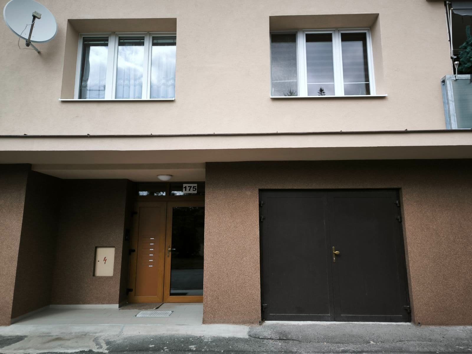 Prodej bytu 2+1 64 m², Krásný Dvůr, Ústecký kraj Prodej bytu 2+1 64 m², Krásný Dvůr, Ústecký kraj