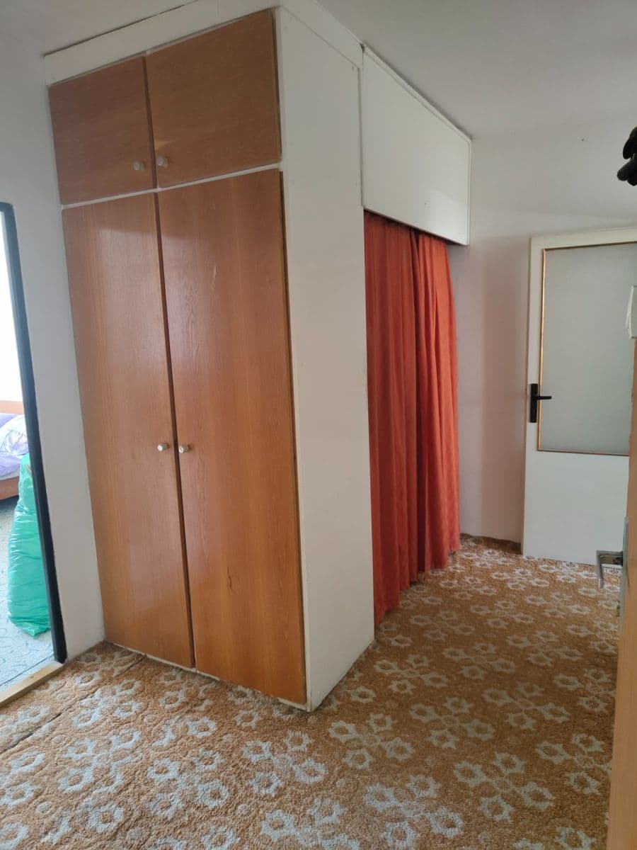 Prodej bytu 2+1 64 m², Krásný Dvůr, Ústecký kraj Prodej bytu 2+1 64 m², Krásný Dvůr, Ústecký kraj