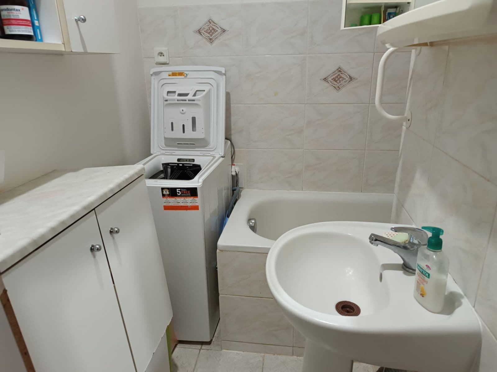 Pronájem bytu 2+kk 37 m², Liberecká, Jablonec nad Nisou, Liberecký kraj Pronájem bytu 2+kk 37 m², Liberecká, Jablonec nad Nisou, Liberecký kraj