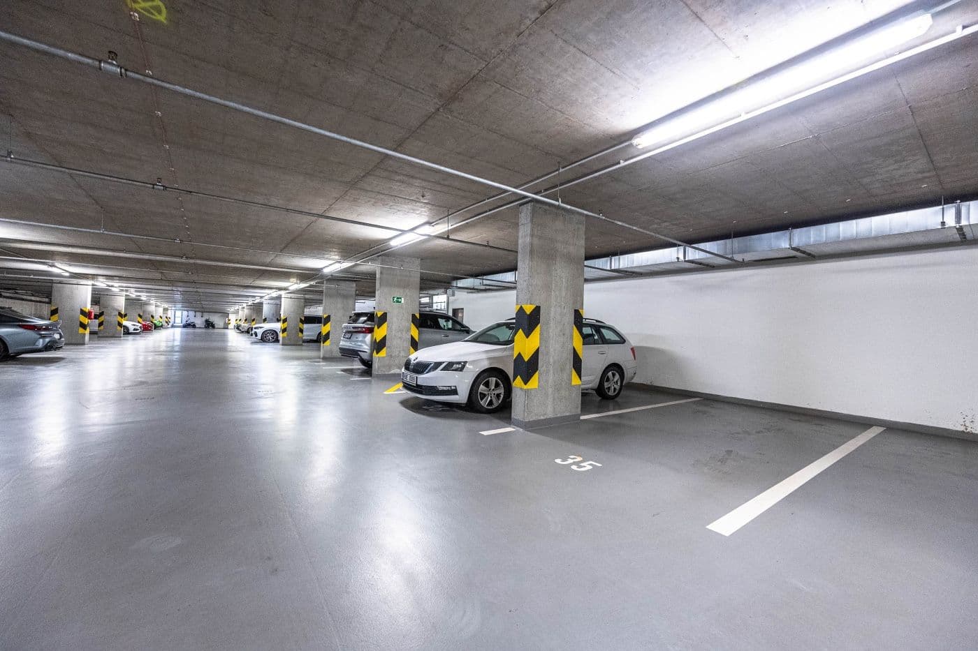 Prodej bytu 2+kk 60 m², Devonská, Praha, Praha Prodej bytu 2+kk 60 m², Devonská, Praha, Praha