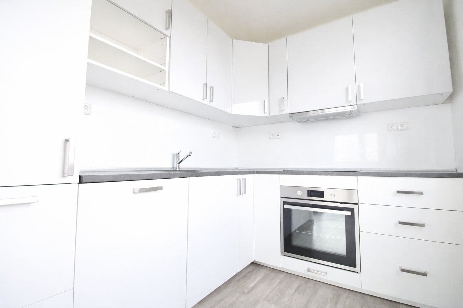 Pronájem bytu 3+kk 64 m², Bohúňova, Praha, Praha Pronájem bytu 3+kk 64 m², Bohúňova, Praha, Praha