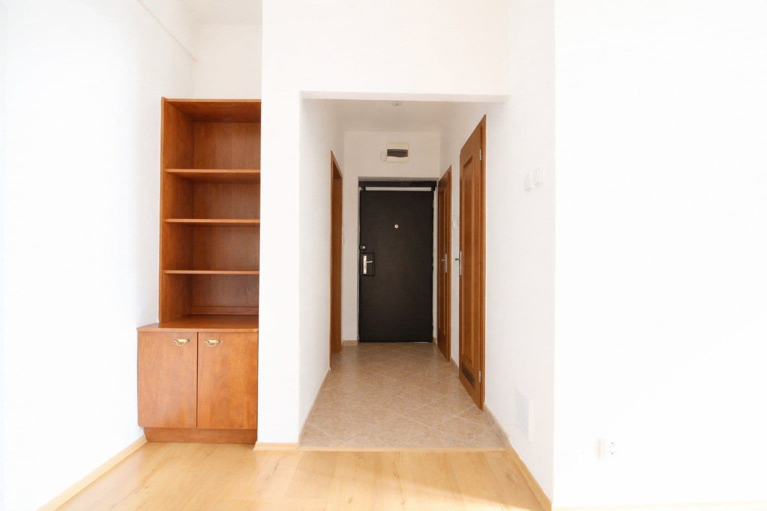 Pronájem bytu 4+1 110 m², Na Hřebenkách, Praha, Praha Pronájem bytu 4+1 110 m², Na Hřebenkách, Praha, Praha