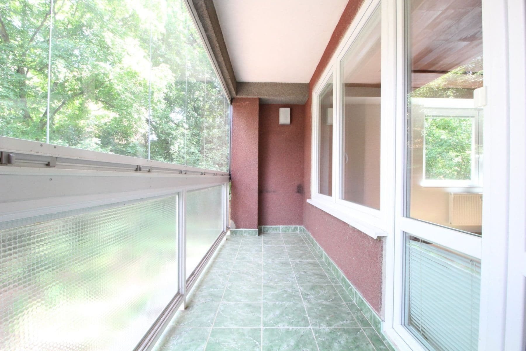 Pronájem bytu 4+1 110 m², Na Hřebenkách, Praha, Praha Pronájem bytu 4+1 110 m², Na Hřebenkách, Praha, Praha