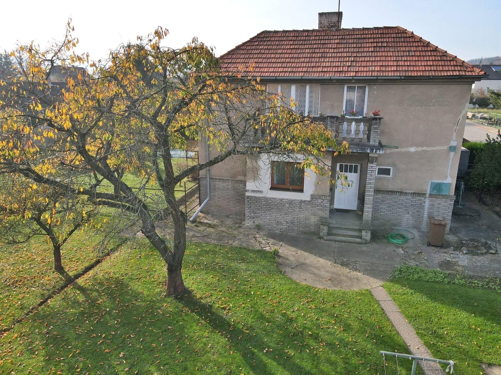 Pronájem bytu 2+1 70 m², Arbesova, Černošice, Středočeský kraj Pronájem bytu 2+1 70 m², Arbesova, Černošice, Středočeský kraj