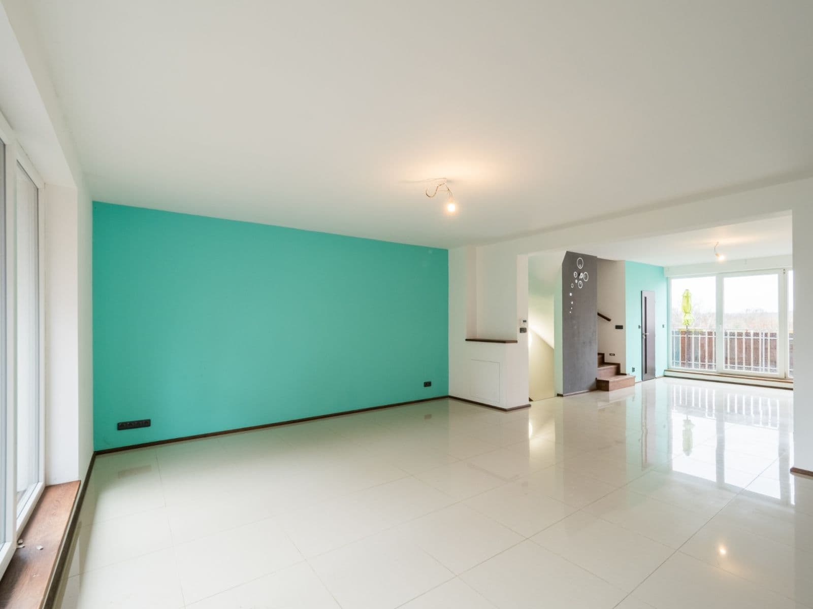 Pronájem domu 136 m², pozemek 67 m², Pod Macalákem, Kralupy nad Vltavou, Středočeský kraj Pronájem domu 136 m², pozemek 67 m², Pod Macalákem, Kralupy nad Vltavou, Středočeský kraj