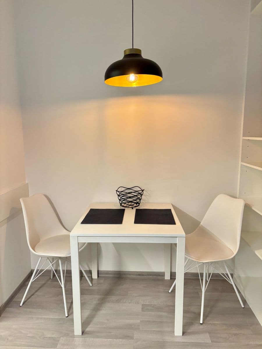 Pronájem bytu 1+1 39 m², Olgy Havlové, Praha, Praha Pronájem bytu 1+1 39 m², Olgy Havlové, Praha, Praha