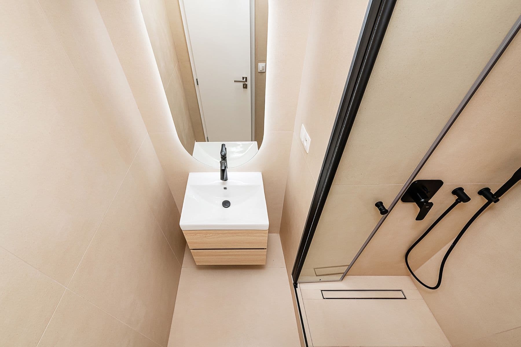 Prodej bytu 3+kk 81 m², Ukrajinská, Praha, Praha Prodej bytu 3+kk 81 m², Ukrajinská, Praha, Praha