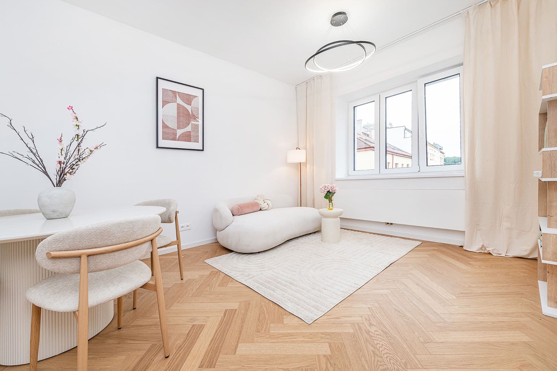 Prodej bytu 3+kk 81 m², Ukrajinská, Praha, Praha Prodej bytu 3+kk 81 m², Ukrajinská, Praha, Praha