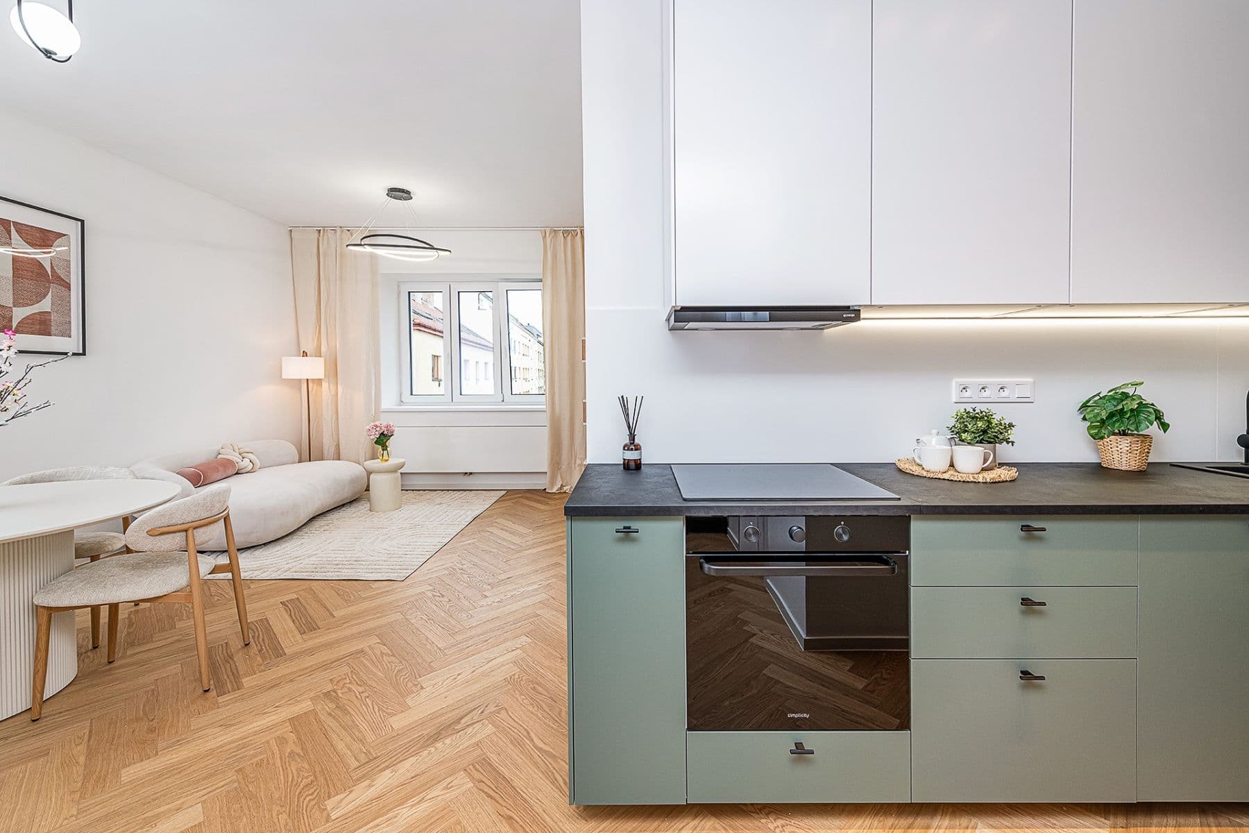 Prodej bytu 3+kk 81 m², Ukrajinská, Praha, Praha Prodej bytu 3+kk 81 m², Ukrajinská, Praha, Praha