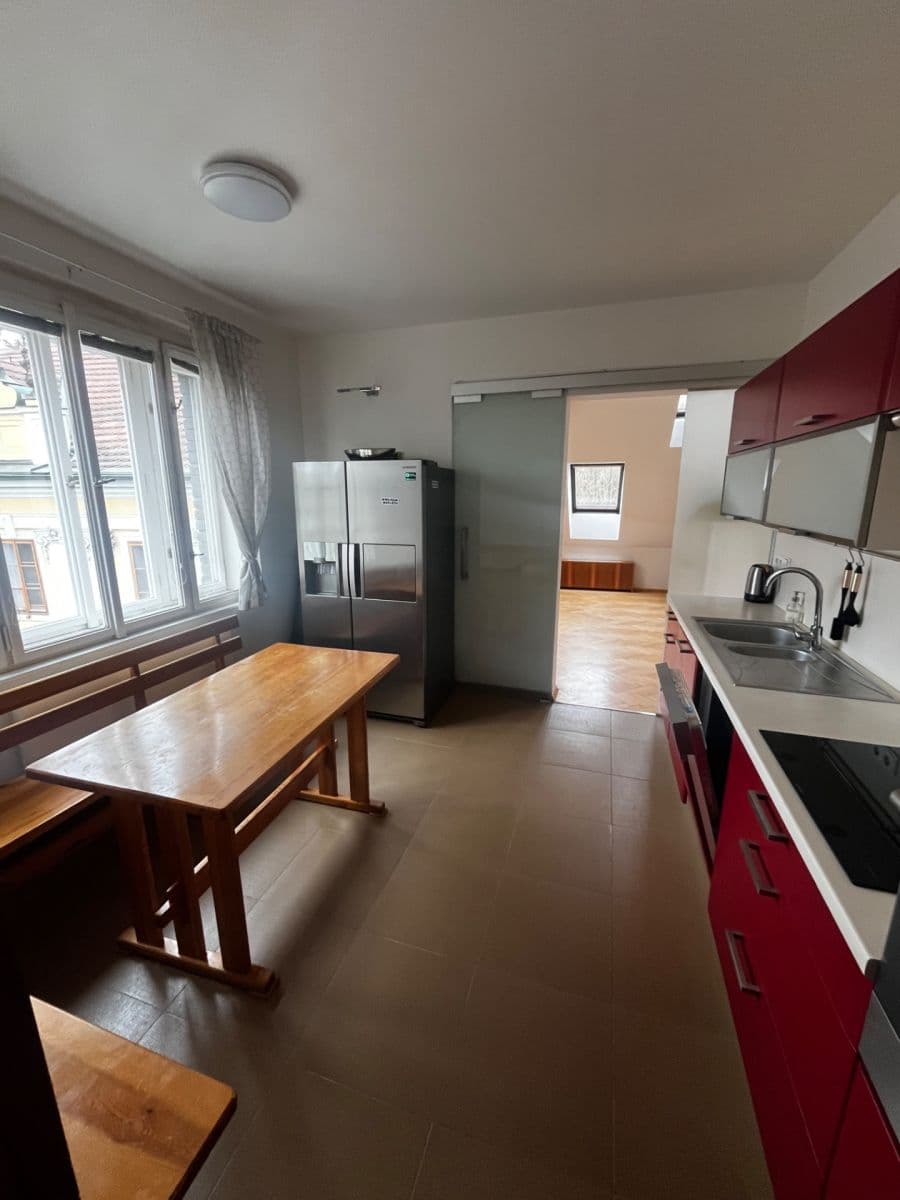 Pronájem bytu 2+1 60 m², Jeremenkova, Praha, Praha Pronájem bytu 2+1 60 m², Jeremenkova, Praha, Praha