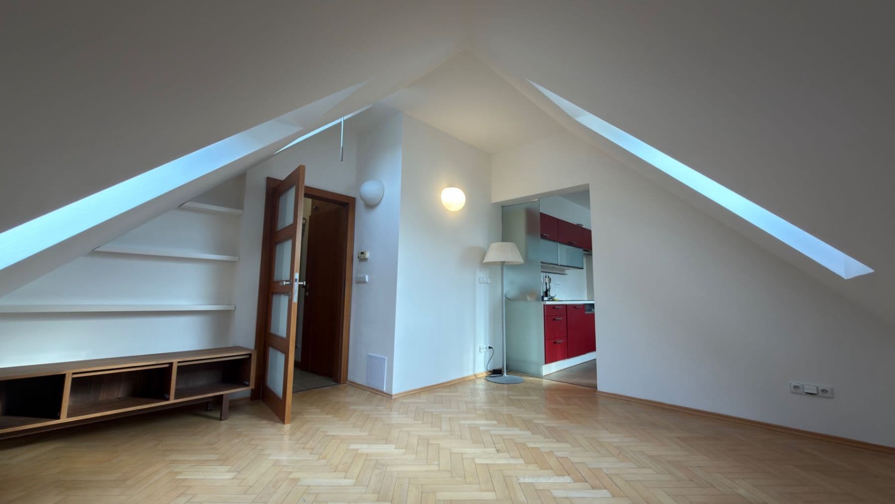 Pronájem bytu 2+1 60 m², Jeremenkova, Praha, Praha Pronájem bytu 2+1 60 m², Jeremenkova, Praha, Praha