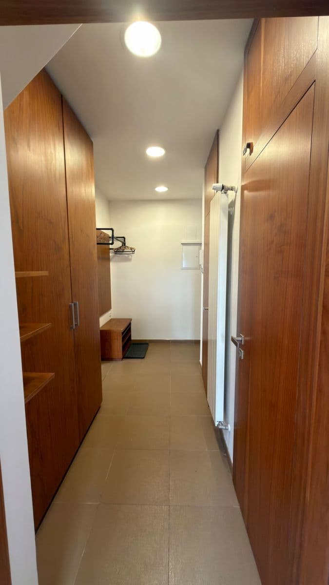 Pronájem bytu 2+1 60 m², Jeremenkova, Praha, Praha Pronájem bytu 2+1 60 m², Jeremenkova, Praha, Praha