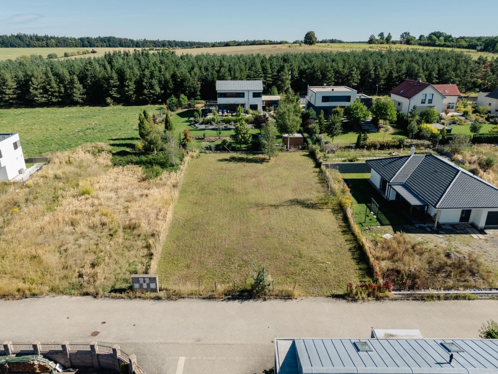 Prodej pozemku 1.044 m², Císařova, Tehov, Středočeský kraj Prodej pozemku 1.044 m², Císařova, Tehov, Středočeský kraj