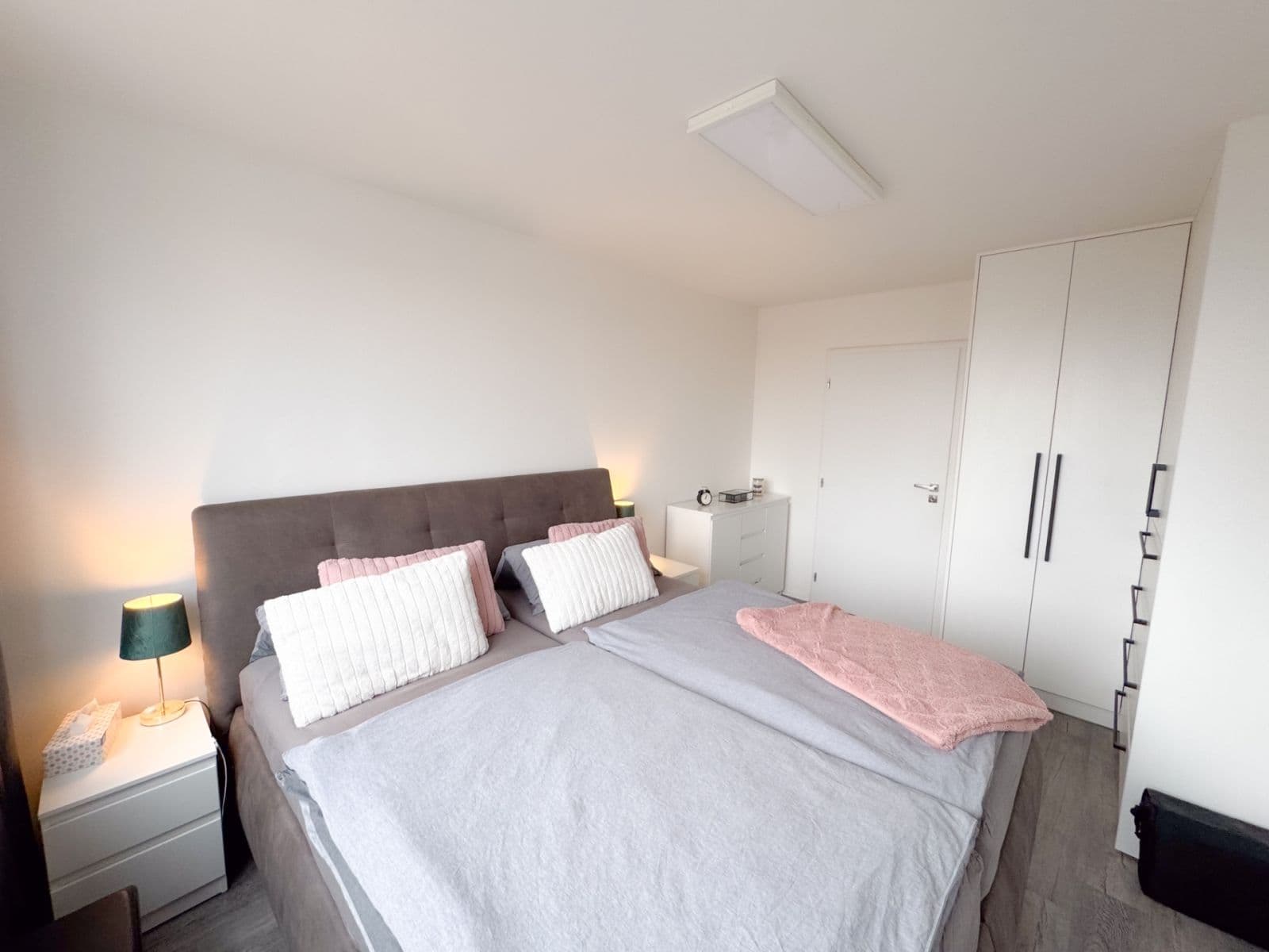 Prodej bytu 3+1 75 m², Janského, Praha, Praha Prodej bytu 3+1 75 m², Janského, Praha, Praha