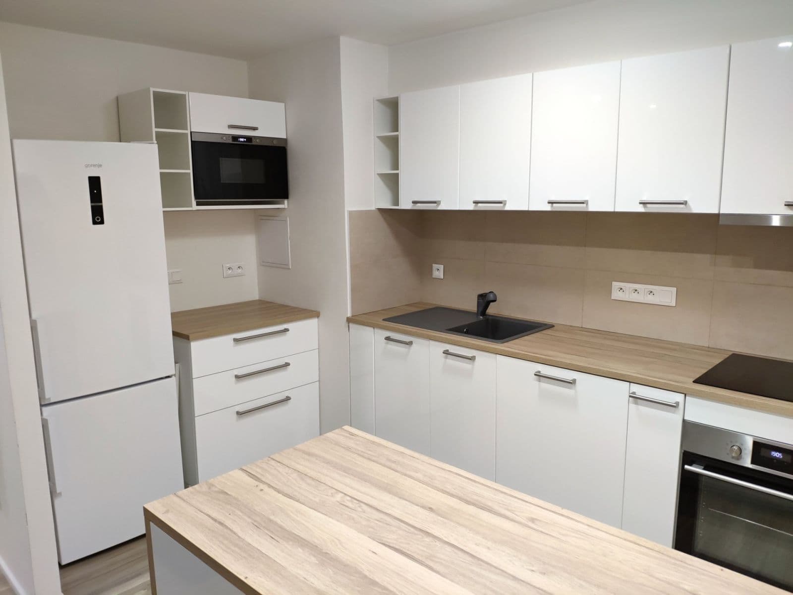 Prodej bytu 2+kk 66 m², Uzbecká, Praha, Praha Prodej bytu 2+kk 66 m², Uzbecká, Praha, Praha