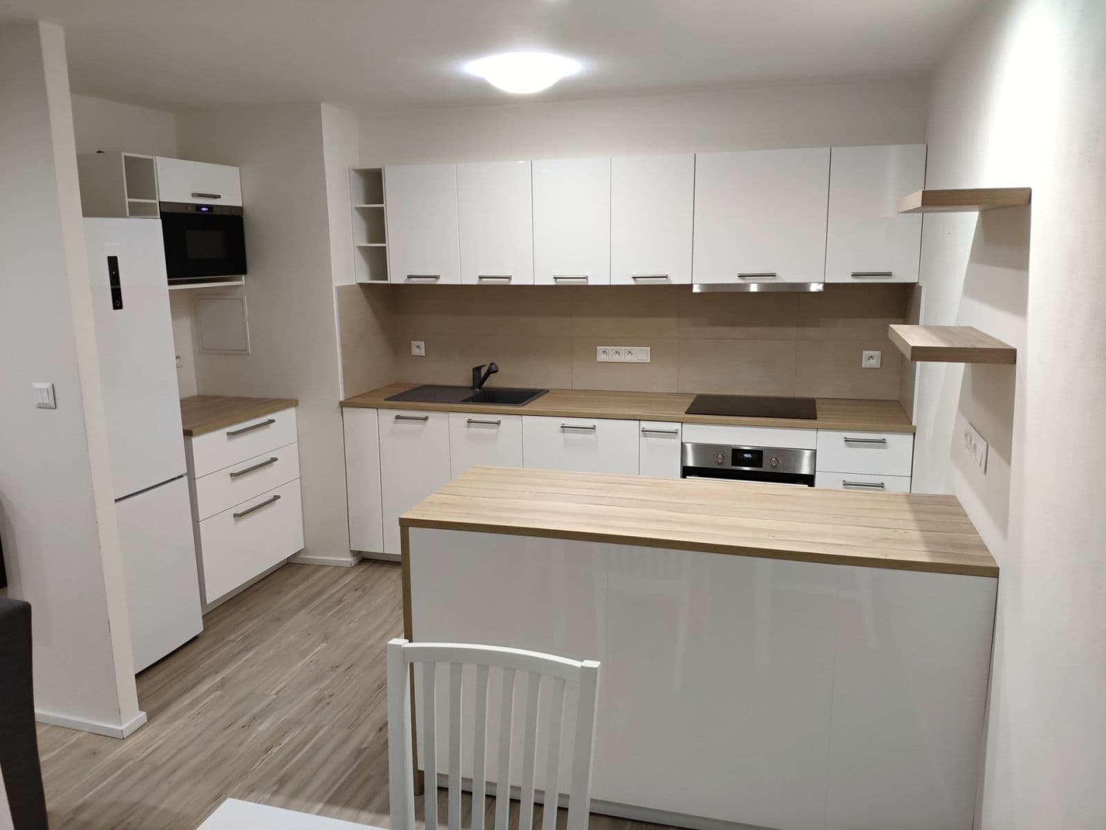 Prodej bytu 2+kk 66 m², Uzbecká, Praha, Praha Prodej bytu 2+kk 66 m², Uzbecká, Praha, Praha