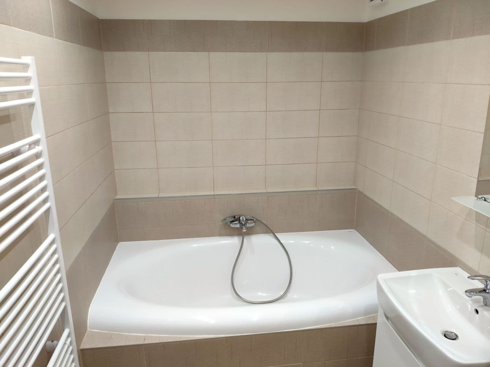 Prodej bytu 2+kk 66 m², Uzbecká, Praha, Praha Prodej bytu 2+kk 66 m², Uzbecká, Praha, Praha