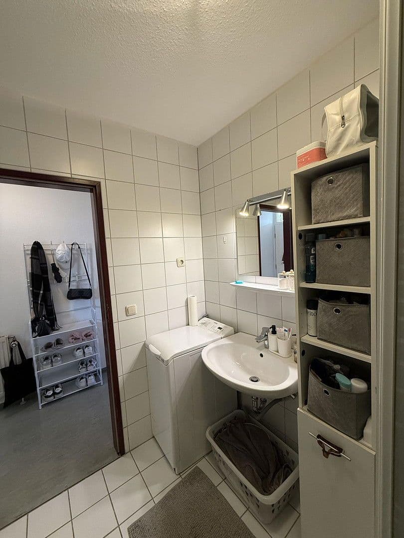 Prodej bytu 2+1 38 m², Grebensteiner Straße 14, Kassel, Hessen Prodej bytu 2+1 38 m², Grebensteiner Straße 14, Kassel, Hessen