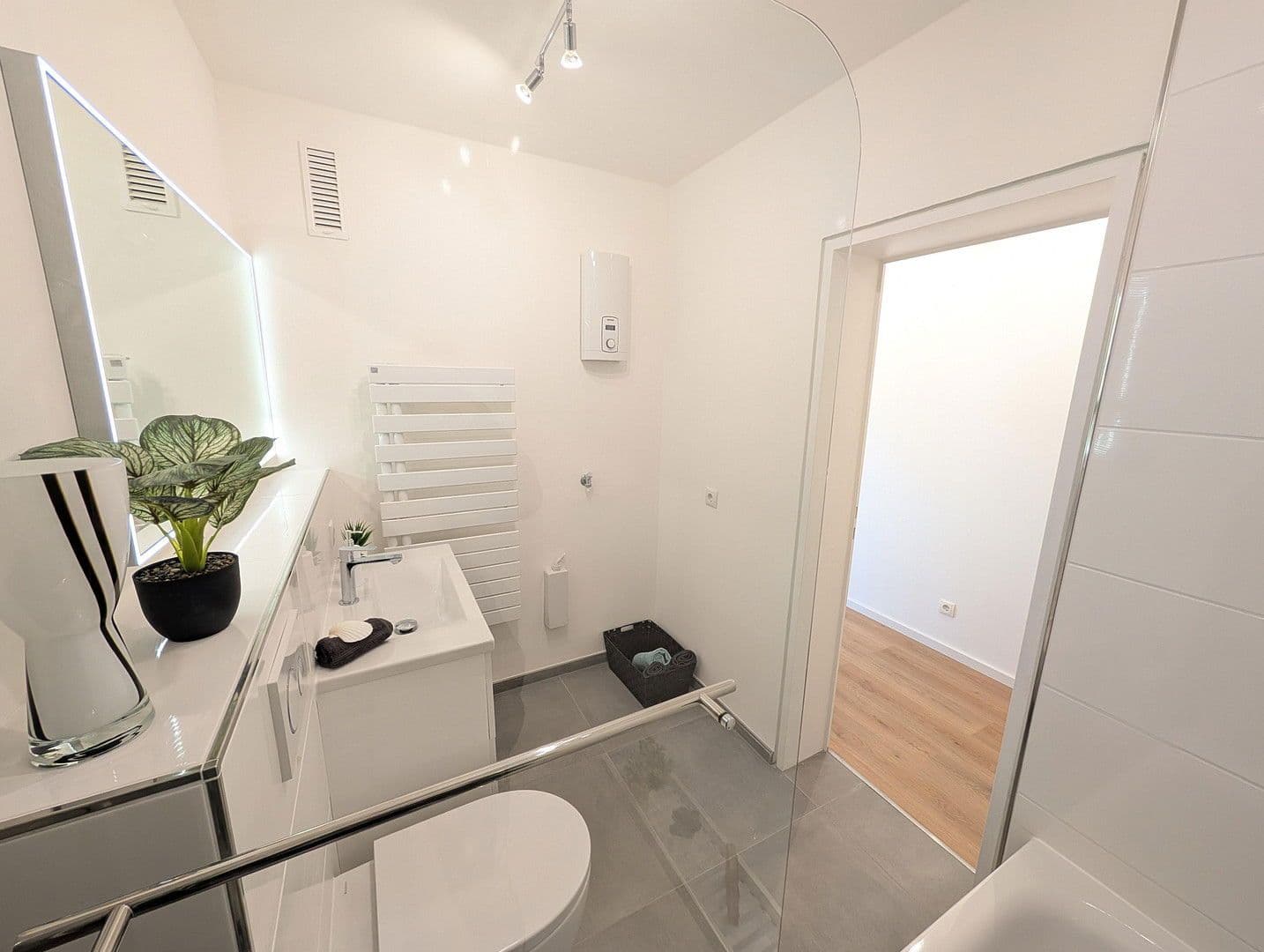 Prodej bytu 3+1 73 m², Mutterstadt, Porýní-Falc Prodej bytu 3+1 73 m², Mutterstadt, Porýní-Falc